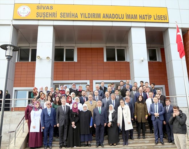 HER YENi OKUL GELECEK iÇiN UMUT