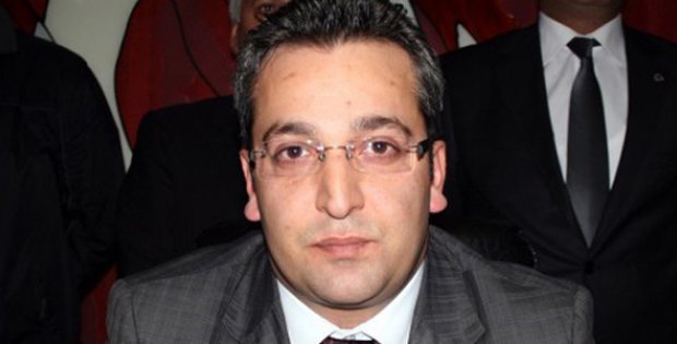 Kütüphanenin Yapımı Kör Dövüşüne Dönüştü