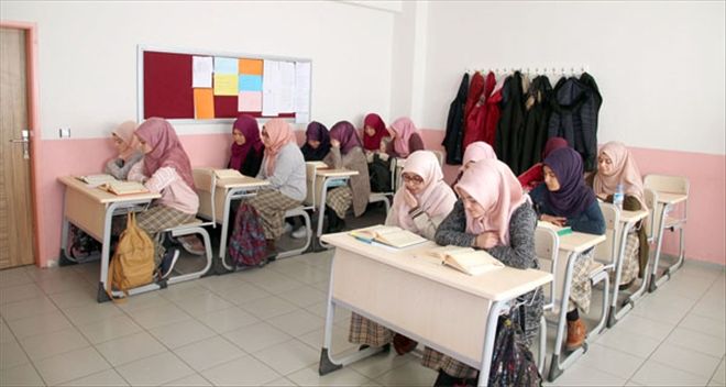 Fetih Suresi ile derse başlıyorlar