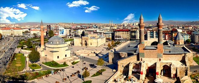 SİVAS İÇİN TARİHİ GÜN 