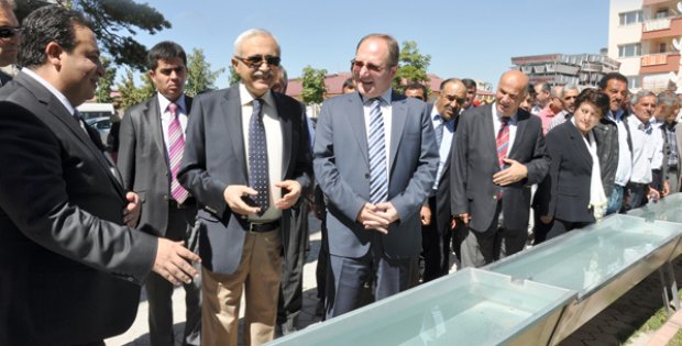 Sıvat Dağıttılar