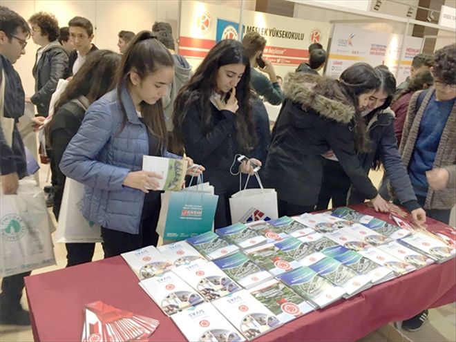 CÜ TANITILMAYA DEVAM EDİYOR 