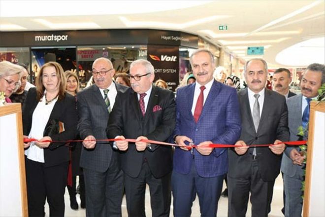 AVM´de el sanatları sergisi 
