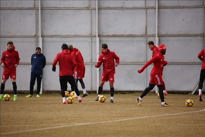 Yiğidolar taktik çalışıyor