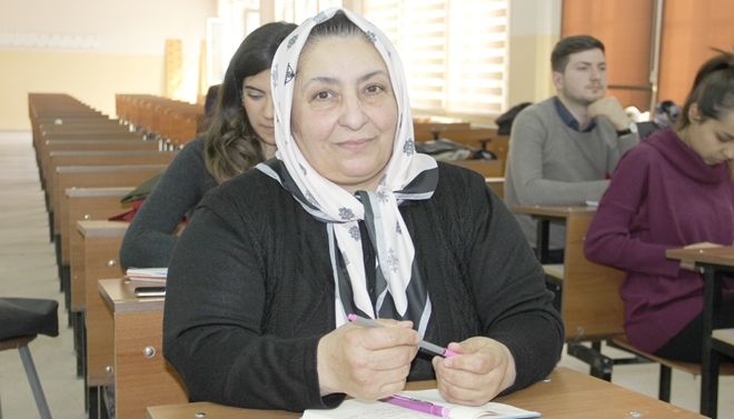 Sivaslı Fadime Teyze, akademik kariyer peşinde