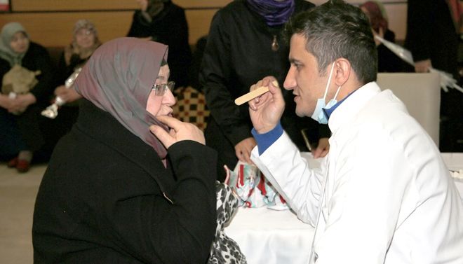 KURSİYERLERE DİŞ  TARAMASI YAPILDI   