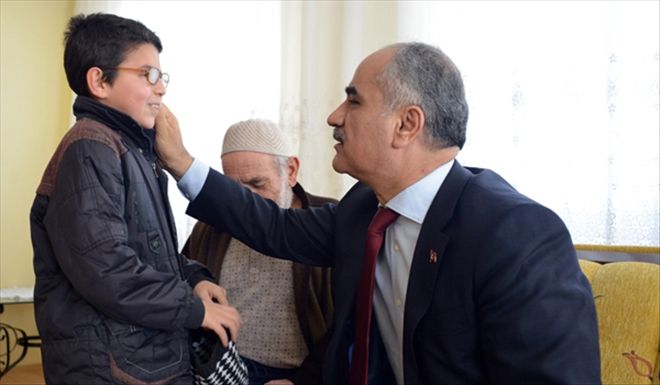 Başkan´dan çat kapı ziyaret