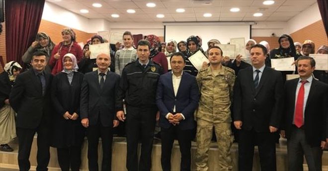 KURSLAR MEZUNLARINI  VERMEYE BAŞLADI