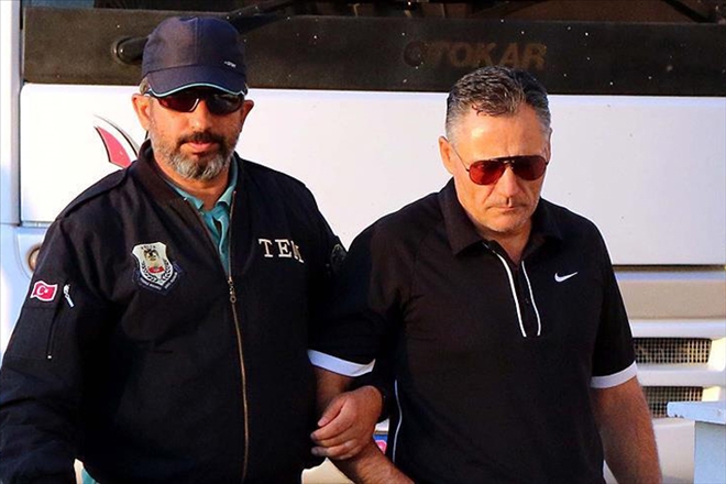 Eski tuğgeneral Sağır´a 12 yıl hapis cezası