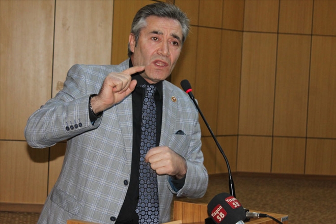 İlçelere hizmette ayrım tartışması 