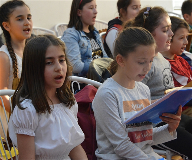 Çocuklar müzik ziyafeti verecek