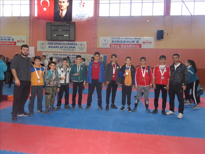 FİNALDELER