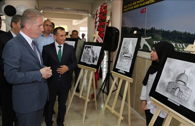 VALİ GÜL, OKULLARIMIZIN  ETKİNLİKLERİNİ ÖNEMSİYORUZ