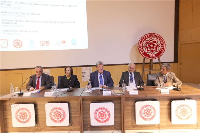 CÜ´DE AHMET KUTSİ TECER SEMPOZYUMU