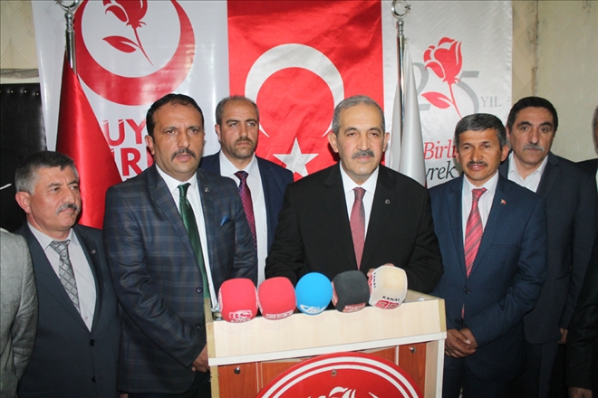 MİLLETE HİZMET İÇİN ADAYIM