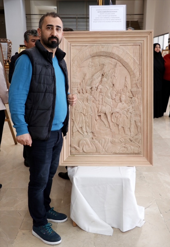 İstanbul´un fethini tabloya işledi