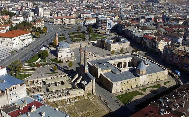 CHP, Güneş Kuşağıyla Sivas´ı kalkındıracak