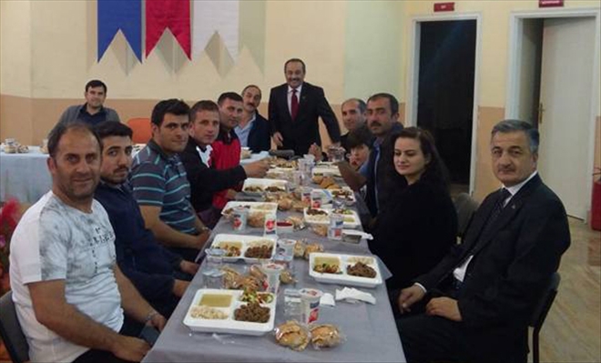Bedensel engelli sporcular iftarda buluştu