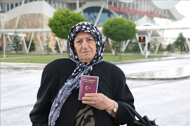 Oy kullanmak için geldi sandık bulamadı 