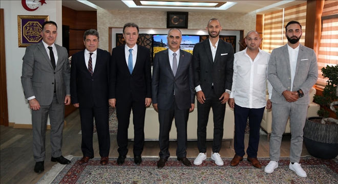 YİĞİDO ÖMER  MEMLEKETİNE GELDİ