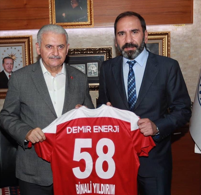 Başbakan Yiğidolara başarılar diledi