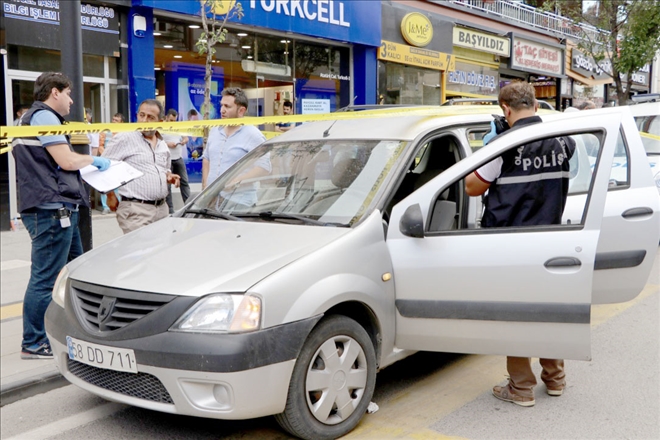 Silahlı kavga: 3 yaralı