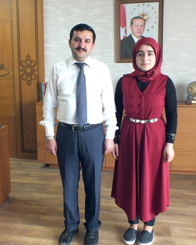 Kaymakam Yılmaz sınav birincisini tebrik etti