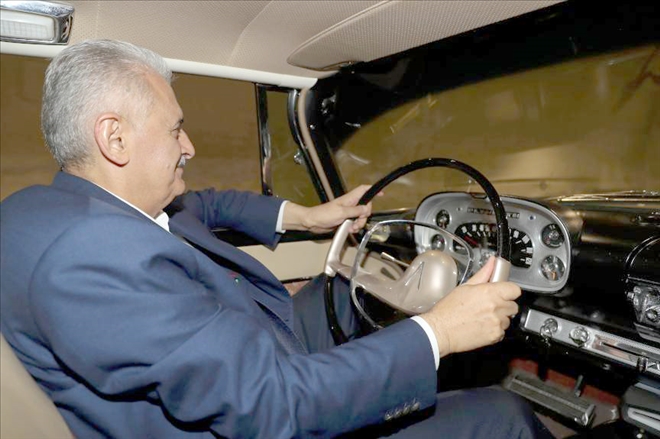 Binali Yıldırım ´son başbakan´ olarak tarihe geçti