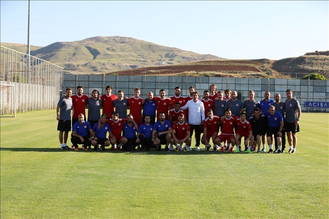 BAŞARILAR SİVASSPOR