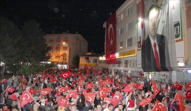 İlçelerde 15 Temmuz Nöbeti