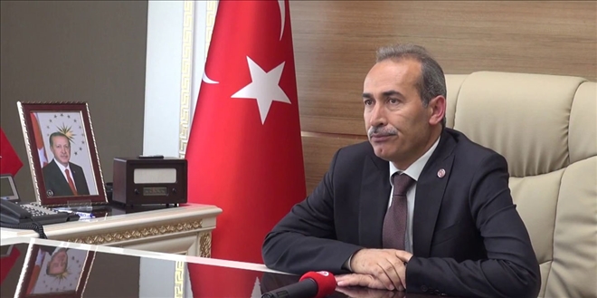Gazeteciler Her Türlü Övgüyü Hak Ediyor