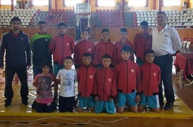 Sivas´ı Şampiyonada Temsil Edecekler