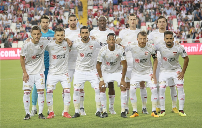 Yiğido´da 8 Gitti, 7 Geldi