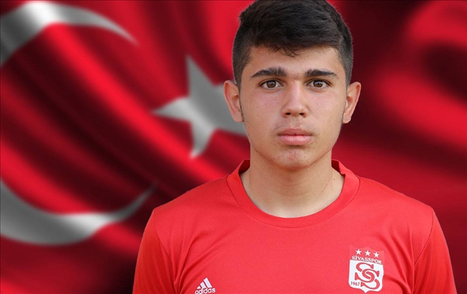 Sivasspor´lu Oyuncuya Milli Davet 