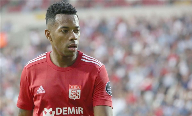 Yıldız Robinho Kayıplarda!