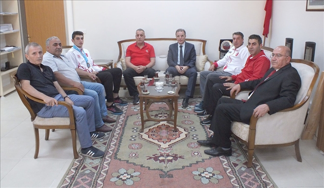 Dünya 3.´Sünden Kılıç´a Ziyaret