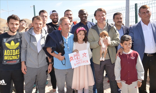 Sivasspor´dan Örnek Davranış