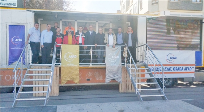 Deprem Simülasyon Tırı Sivas´ta 