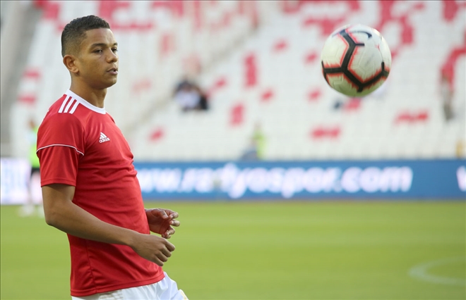 51 İsabetli Pas Braz´dan