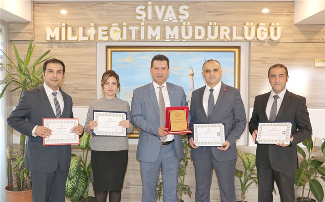 Veli Rehberlik Hizmeti Projesine Birincilik Ödülü
