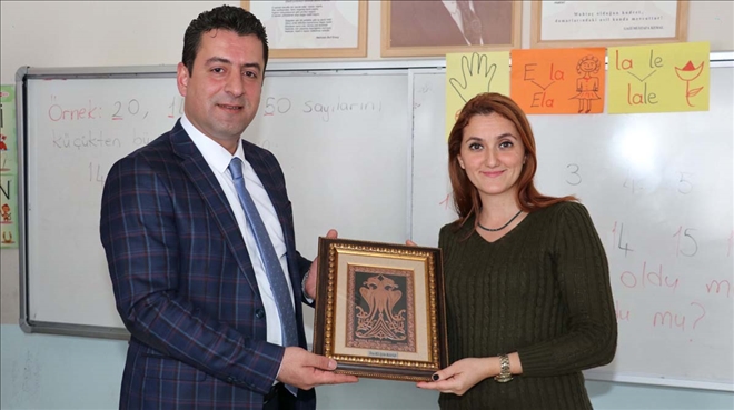 Milli Eğitim Müdürü Savaşçı´dan Duyarlı Öğretmene Ziyaret