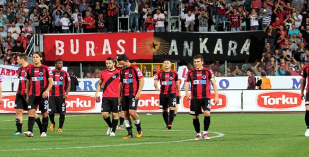 Sakat Futbolcular Gençlerbirliği´ni Kara Kara Düşündürüyor