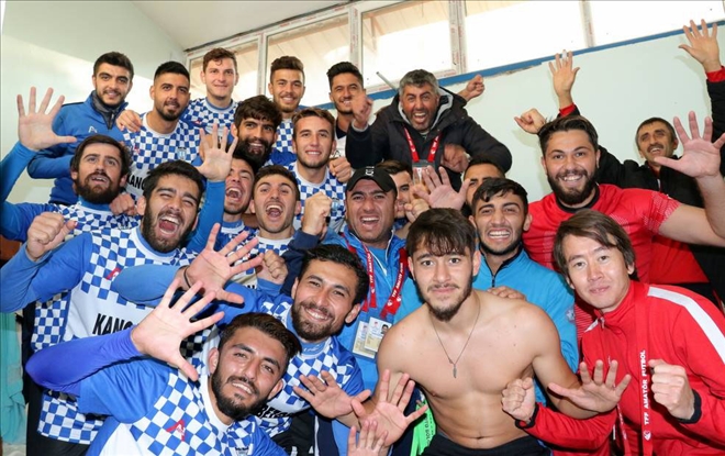 Alkışlar Şarkışla Belediyespor´a