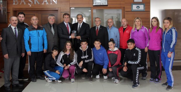 Spor Camiasından Başkan Ürgüp´e Teşekkür 