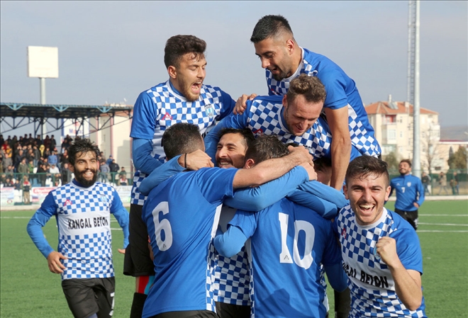 Lider, Ankas´a Konuk Olacak