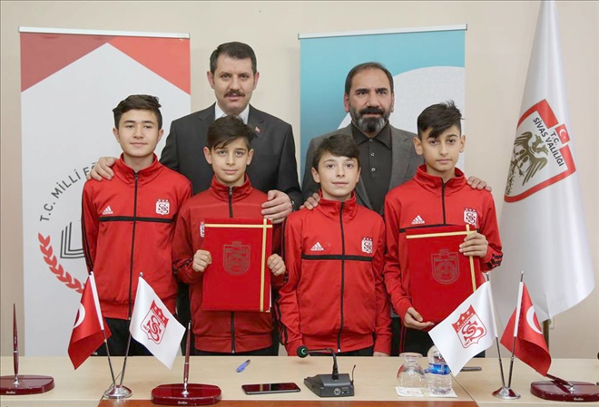 Yetenekli Çocuklar Futbola Kazandırılacak