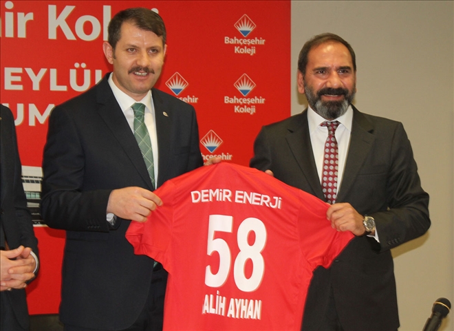Başkan´dan Vali´ye Forma