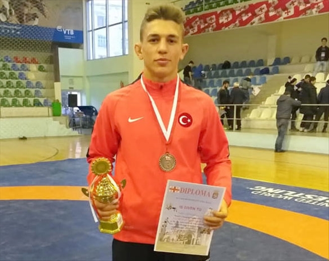 Gürcistan´da Üçüncü Oldu