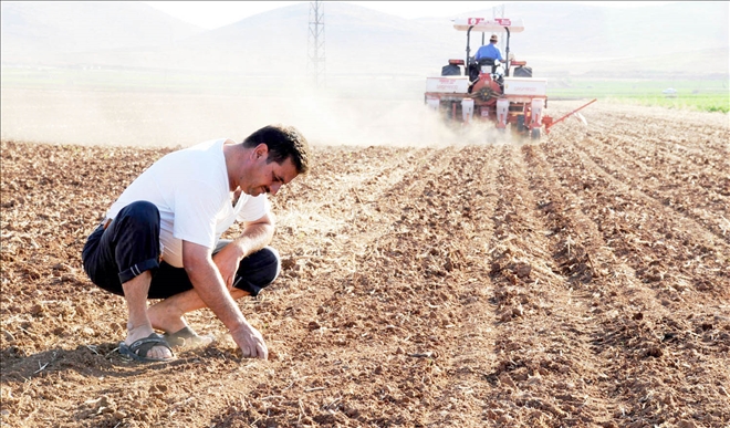 Sivaslı Çiftçilerin Sorunu Meclis´te 