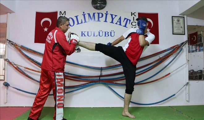 Okullar Kick Boks´ta Yarışacak